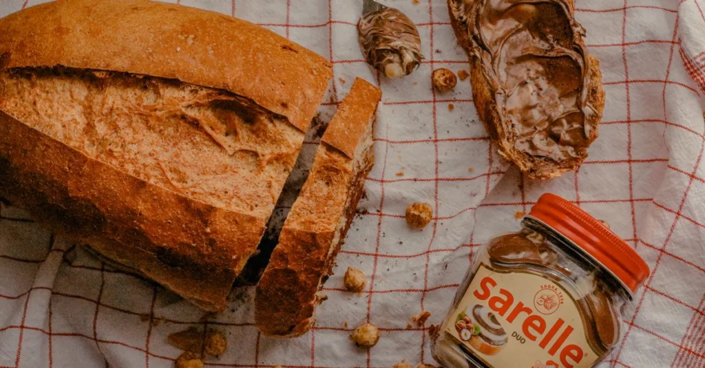 découvrez notre recette maison de praliné aux noisettes, un délicieux mélange croustillant et fondant pour sublimer vos desserts.