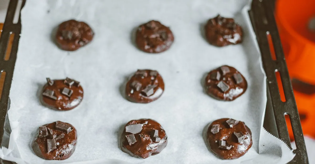 découvrez nos cookies fondants au nutella, une gourmandise irrésistible alliant douceur et chocolat fondant pour un plaisir intense à chaque bouchée.