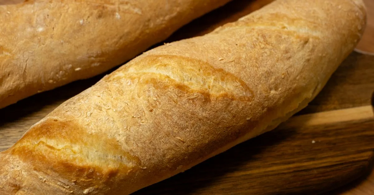 découvrez comment préparer un pain maison délicieux et croustillant avec nos recettes simples et rapides.