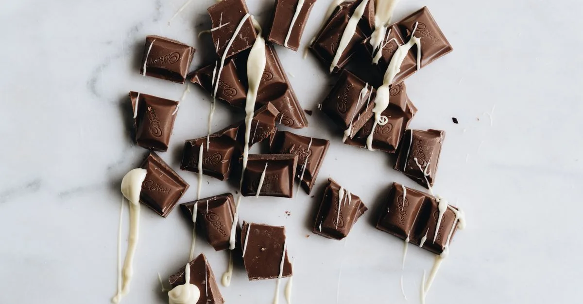 découvrez notre recette facile de fondue au chocolat maison, parfaite pour un dessert gourmand et convivial.